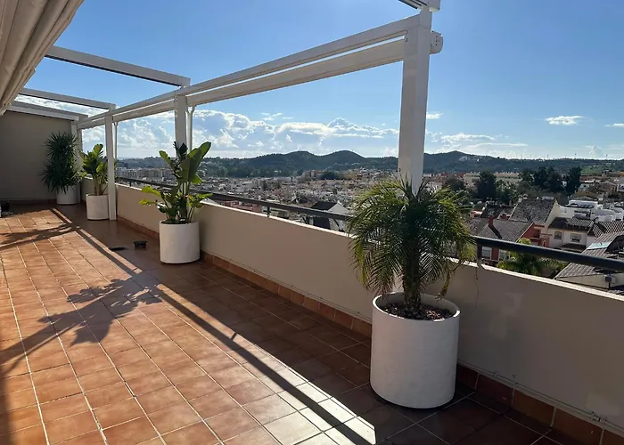 Gran Atico Mijas Costa Con Piscina アパート
